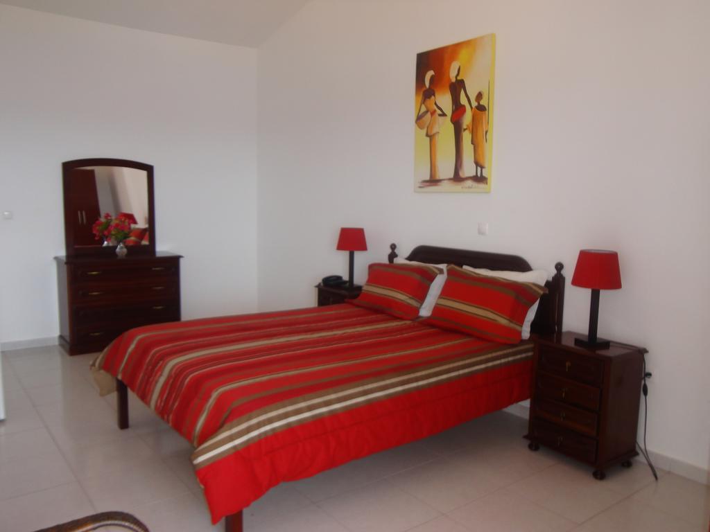 Por Do Sol Hotel Cidade Velha Room photo